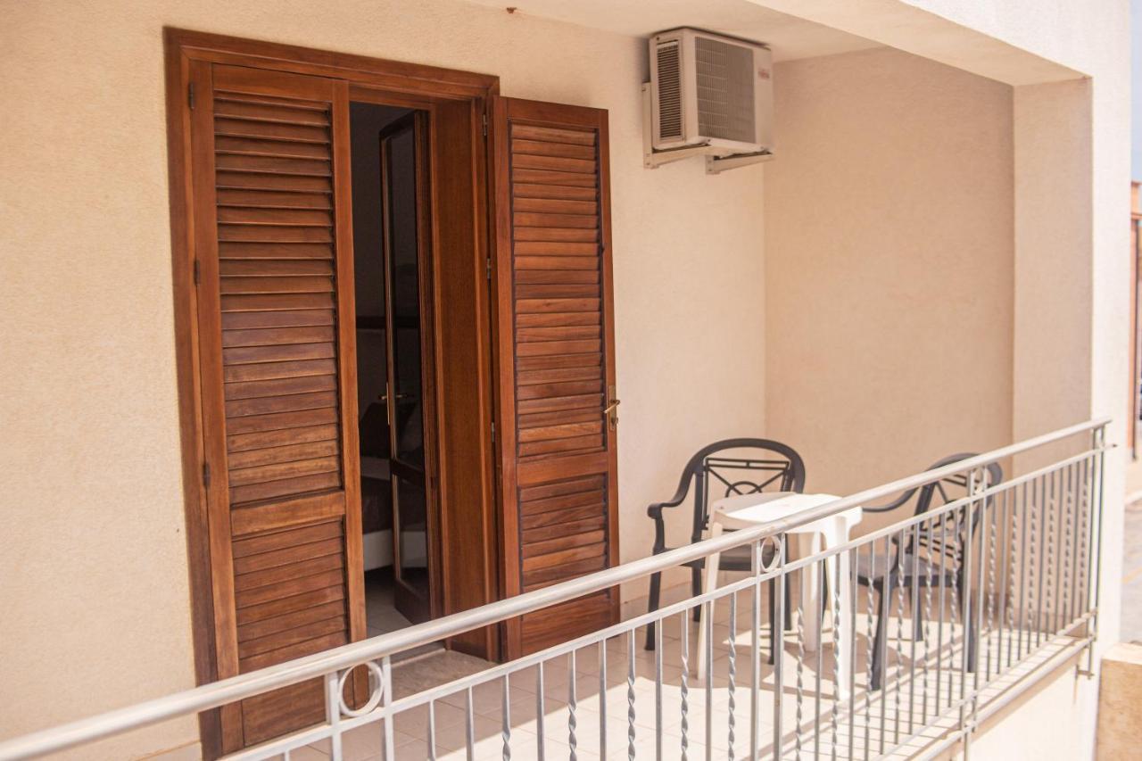 Hotel Al Paradise San Vito Lo Capo Buitenkant foto