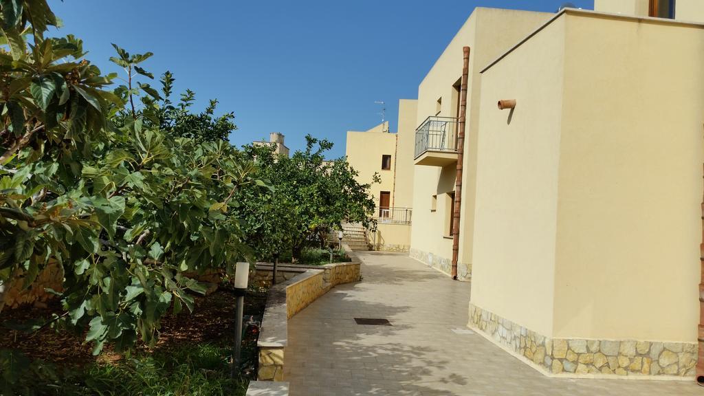 Hotel Al Paradise San Vito Lo Capo Buitenkant foto